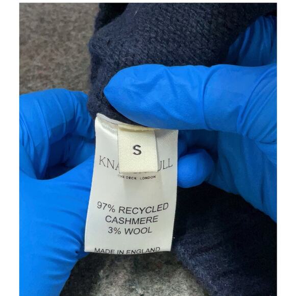 Knatchbull Recycled Cashmere Sleeveless Sweater Navy Blue Small - Picture 4 of 4